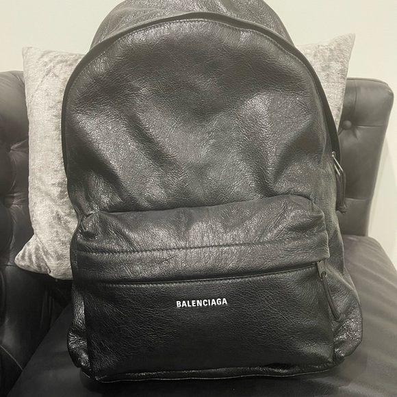 arena leather backpack